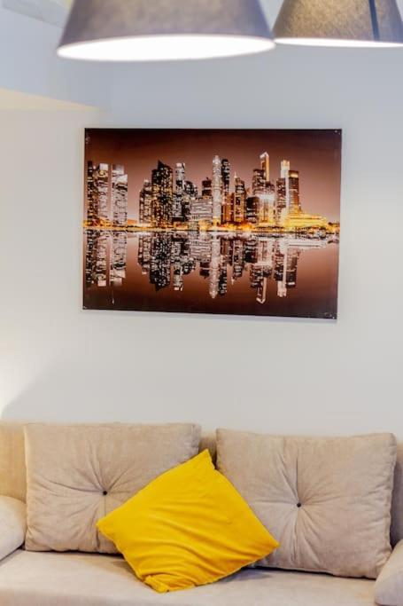 Cozy Nest By The Andrassy Avenue Appartement Boedapest Buitenkant foto