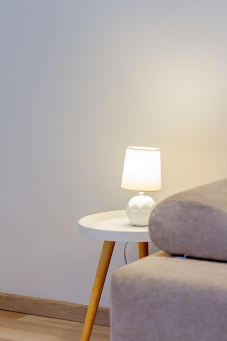 Cozy Nest By The Andrassy Avenue Appartement Boedapest Buitenkant foto